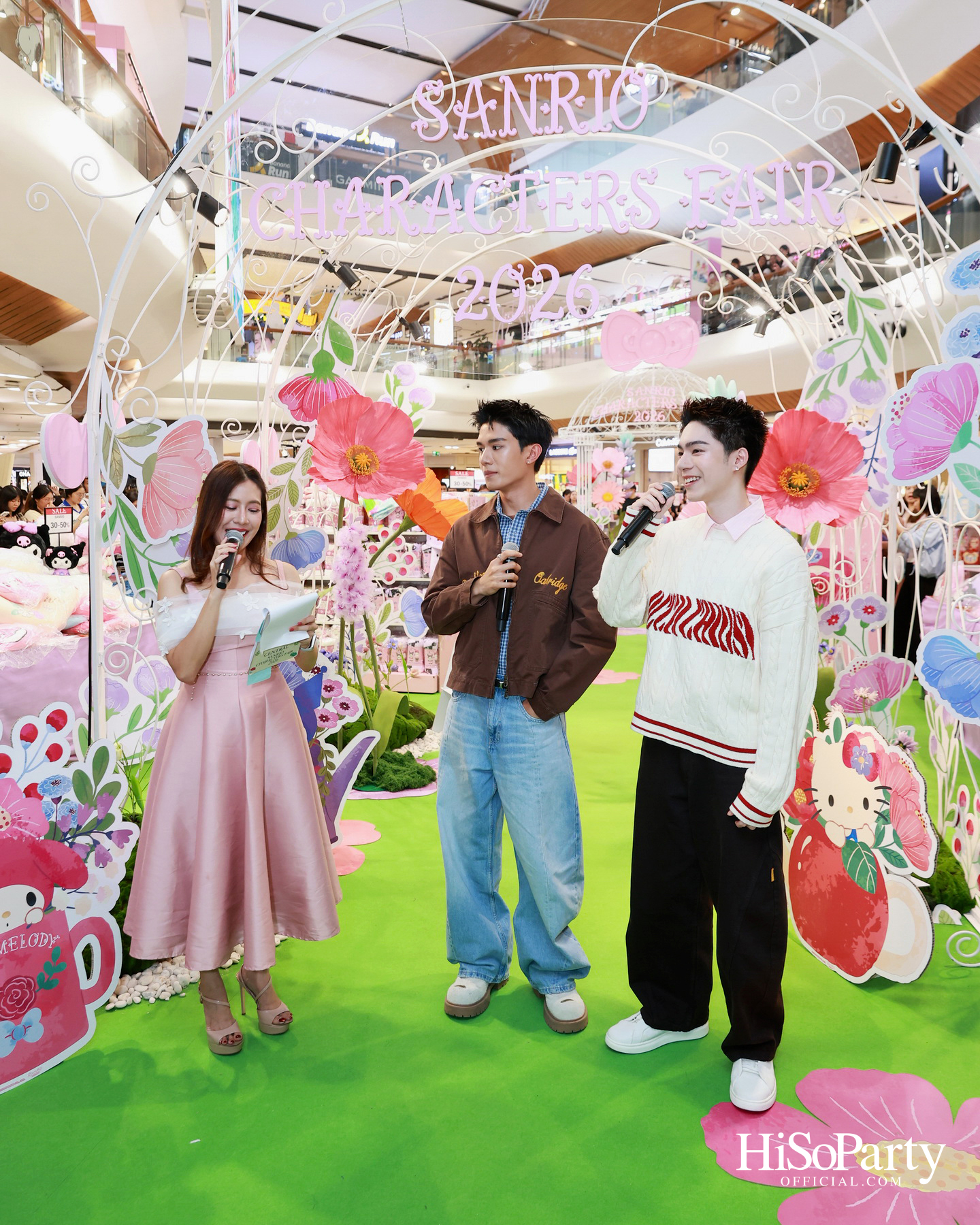 CENTRAL SANRIO CHARACTERS FAIR 2026 เปิดโลกแห่งความน่ารัก พร้อม เน็ต–สิรภพ และ เจเจ–รัชพล ร่วมเติมเต็ม ‘ช่อดอกไม้แห่งความสุข’