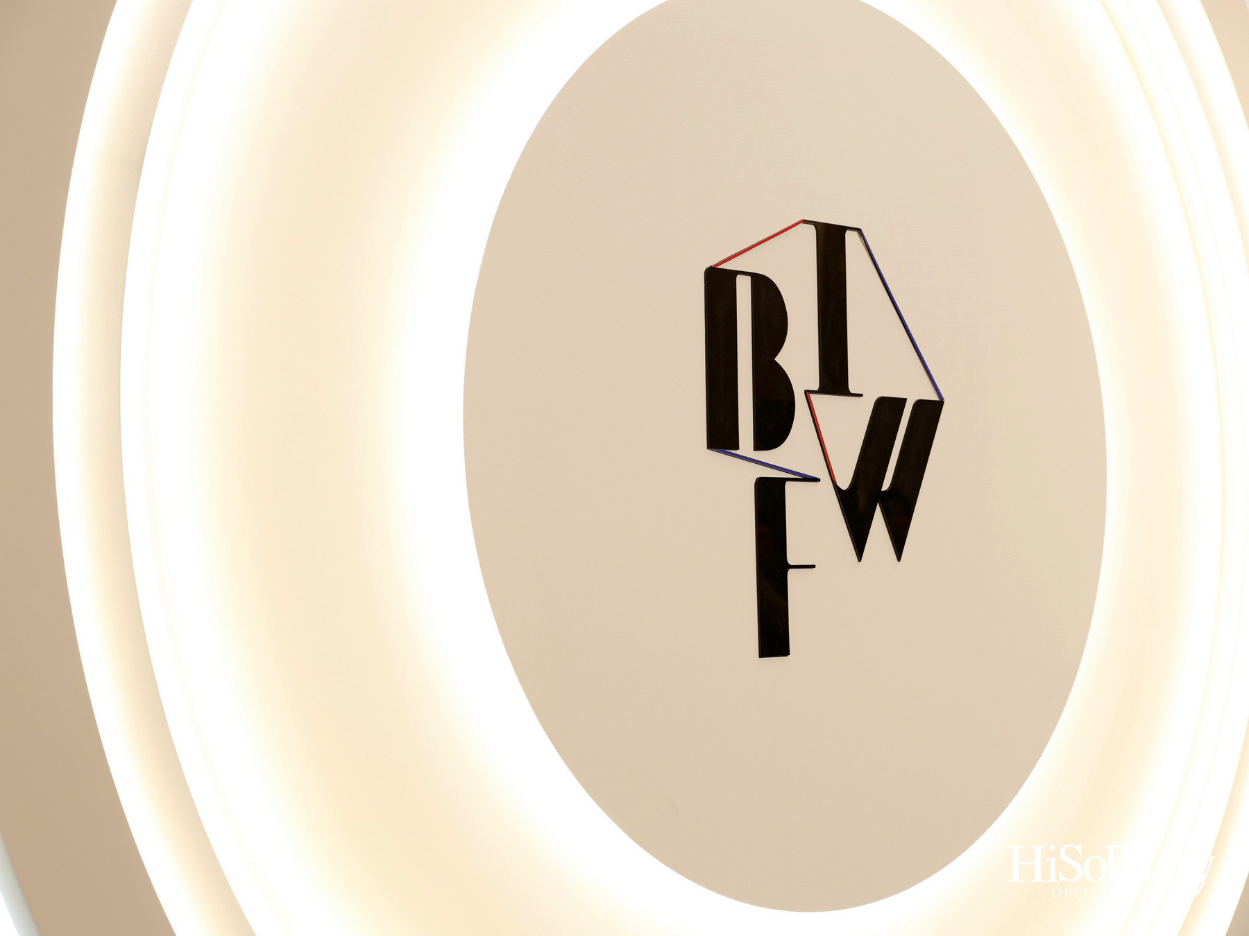 POEM ฉลองครบรอบ 20 ปีของแบรนด์ด้วยแฟชั่นโชว์ ‘POEM presented by MERZ AESTHETICS’ ภายในงาน BIFW2026