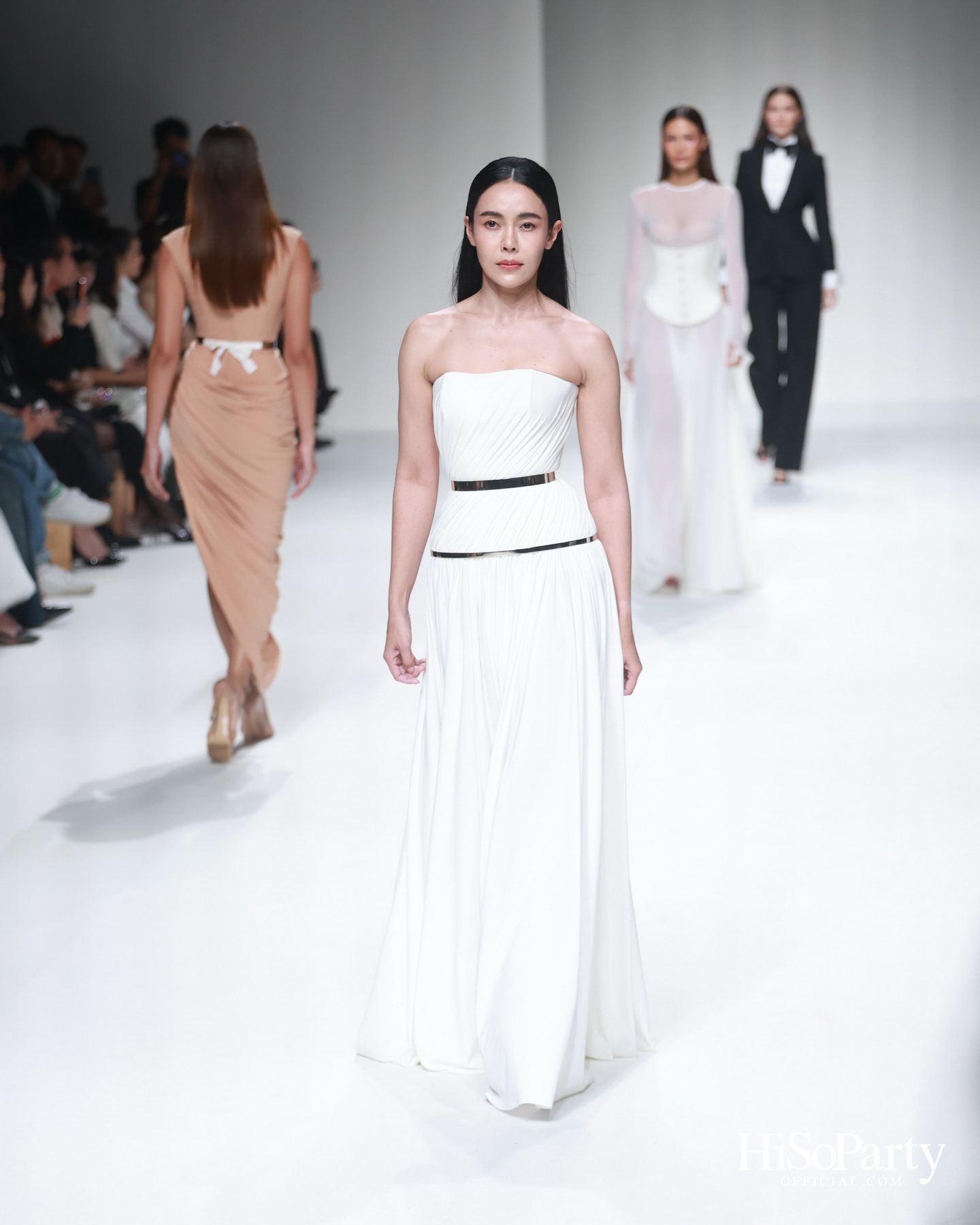 POEM ฉลองครบรอบ 20 ปีของแบรนด์ด้วยแฟชั่นโชว์ ‘POEM presented by MERZ AESTHETICS’ ภายในงาน BIFW2026