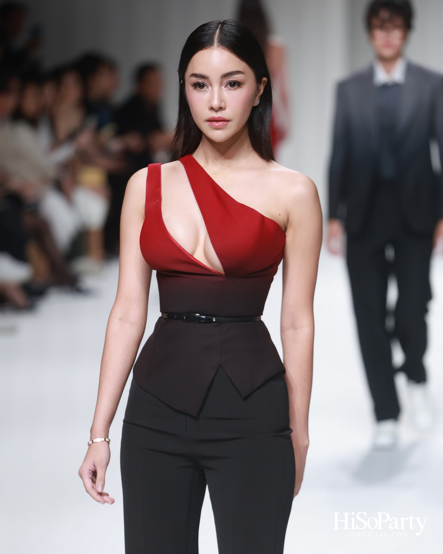 POEM ฉลองครบรอบ 20 ปีของแบรนด์ด้วยแฟชั่นโชว์ ‘POEM presented by MERZ AESTHETICS’ ภายในงาน BIFW2026