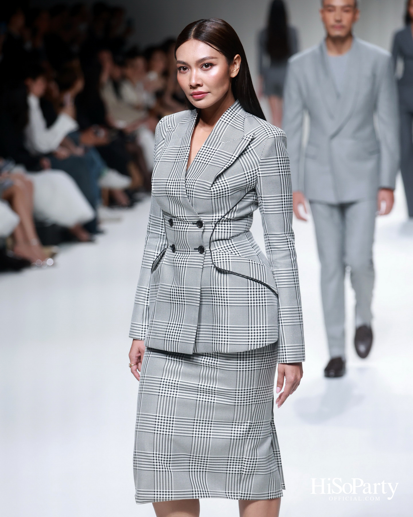 POEM ฉลองครบรอบ 20 ปีของแบรนด์ด้วยแฟชั่นโชว์ ‘POEM presented by MERZ AESTHETICS’ ภายในงาน BIFW2026