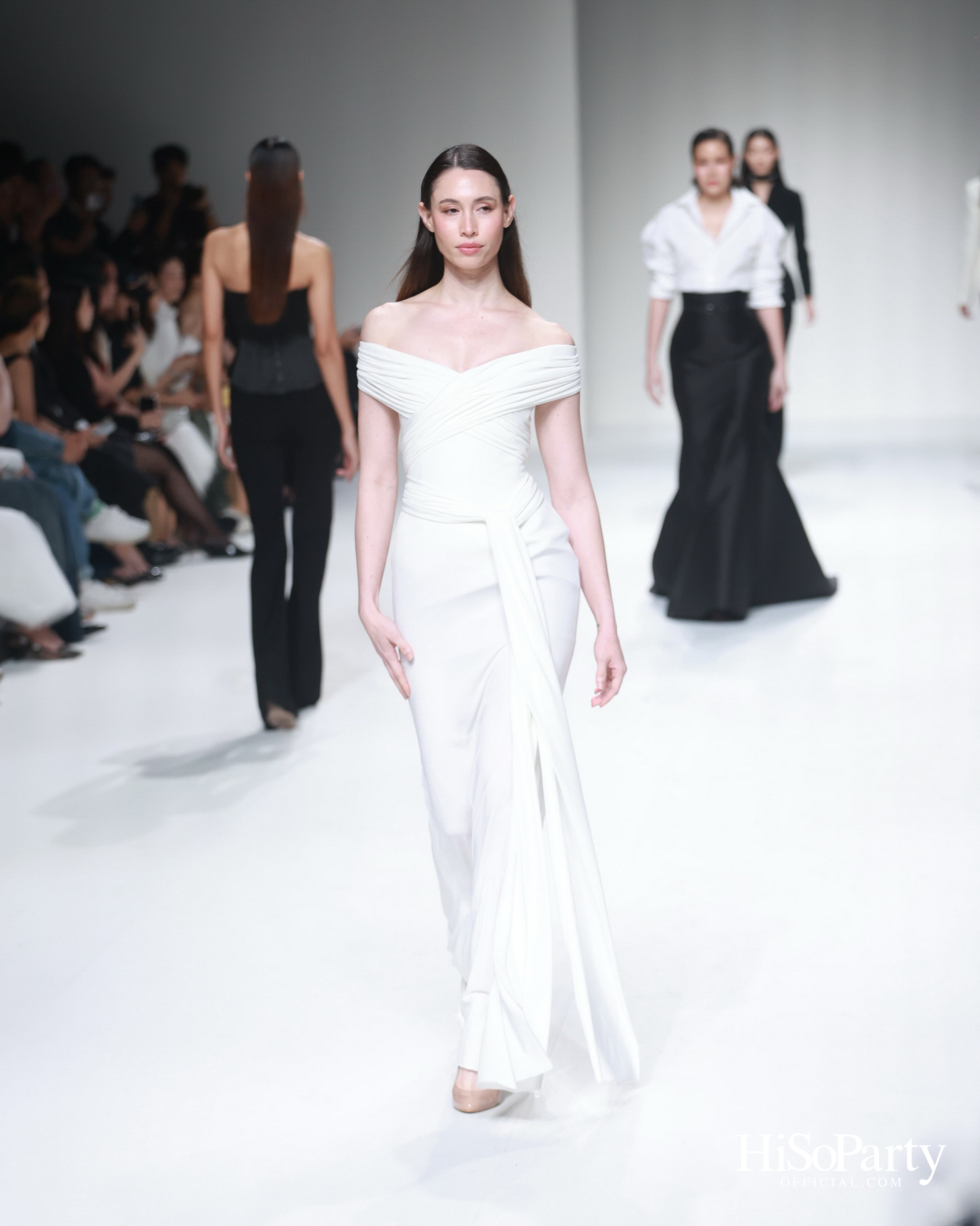 POEM ฉลองครบรอบ 20 ปีของแบรนด์ด้วยแฟชั่นโชว์ ‘POEM presented by MERZ AESTHETICS’ ภายในงาน BIFW2026