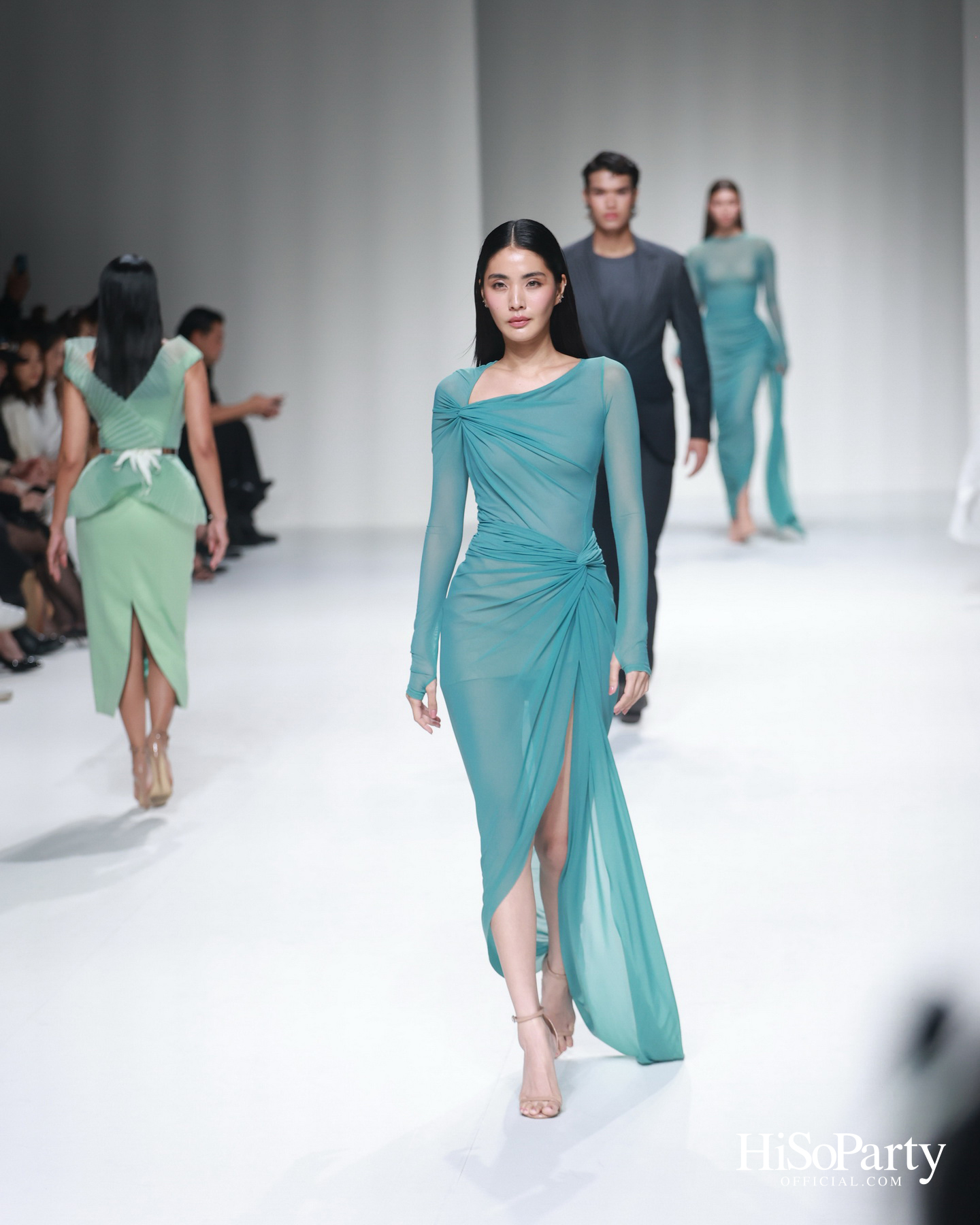 POEM ฉลองครบรอบ 20 ปีของแบรนด์ด้วยแฟชั่นโชว์ ‘POEM presented by MERZ AESTHETICS’ ภายในงาน BIFW2026