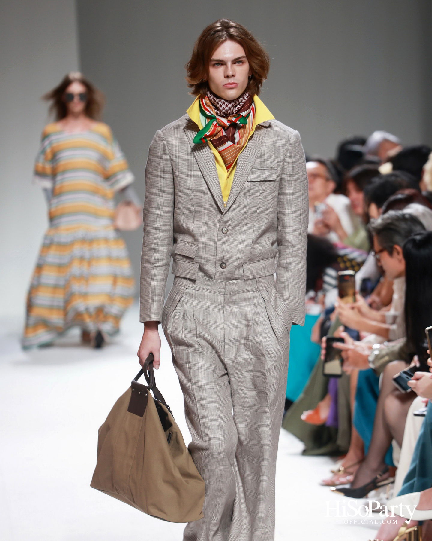 37°C Thirty-seven degrees Celsius นำเสนอคอลเลกชัน ‘LATITUDE 13.7° NORTH’ บนรันเวย์ BIFW2026