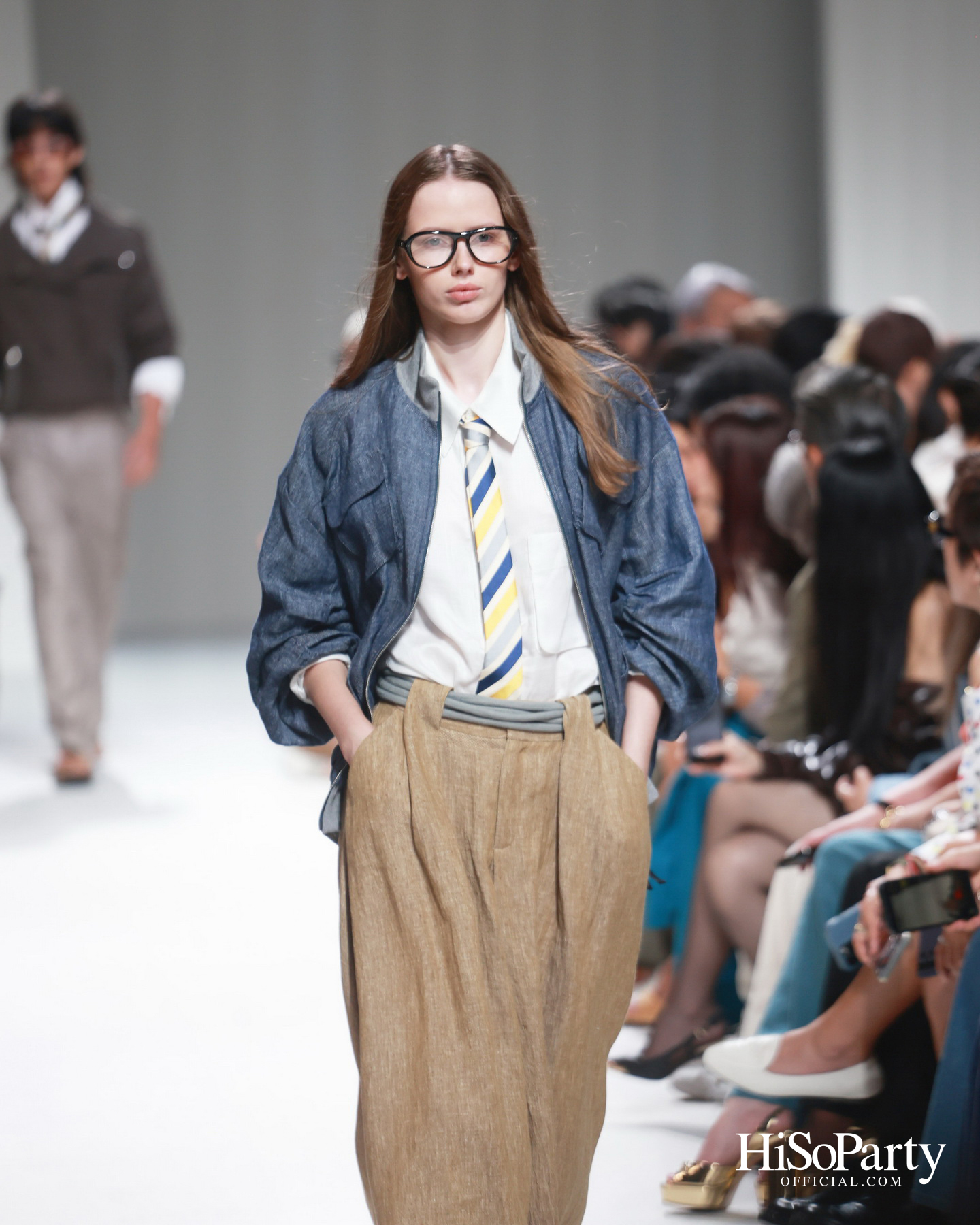 37°C Thirty-seven degrees Celsius นำเสนอคอลเลกชัน ‘LATITUDE 13.7° NORTH’ บนรันเวย์ BIFW2026