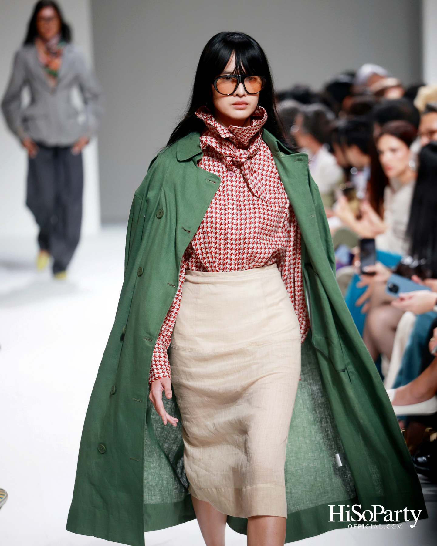 37°C Thirty-seven degrees Celsius นำเสนอคอลเลกชัน ‘LATITUDE 13.7° NORTH’ บนรันเวย์ BIFW2026