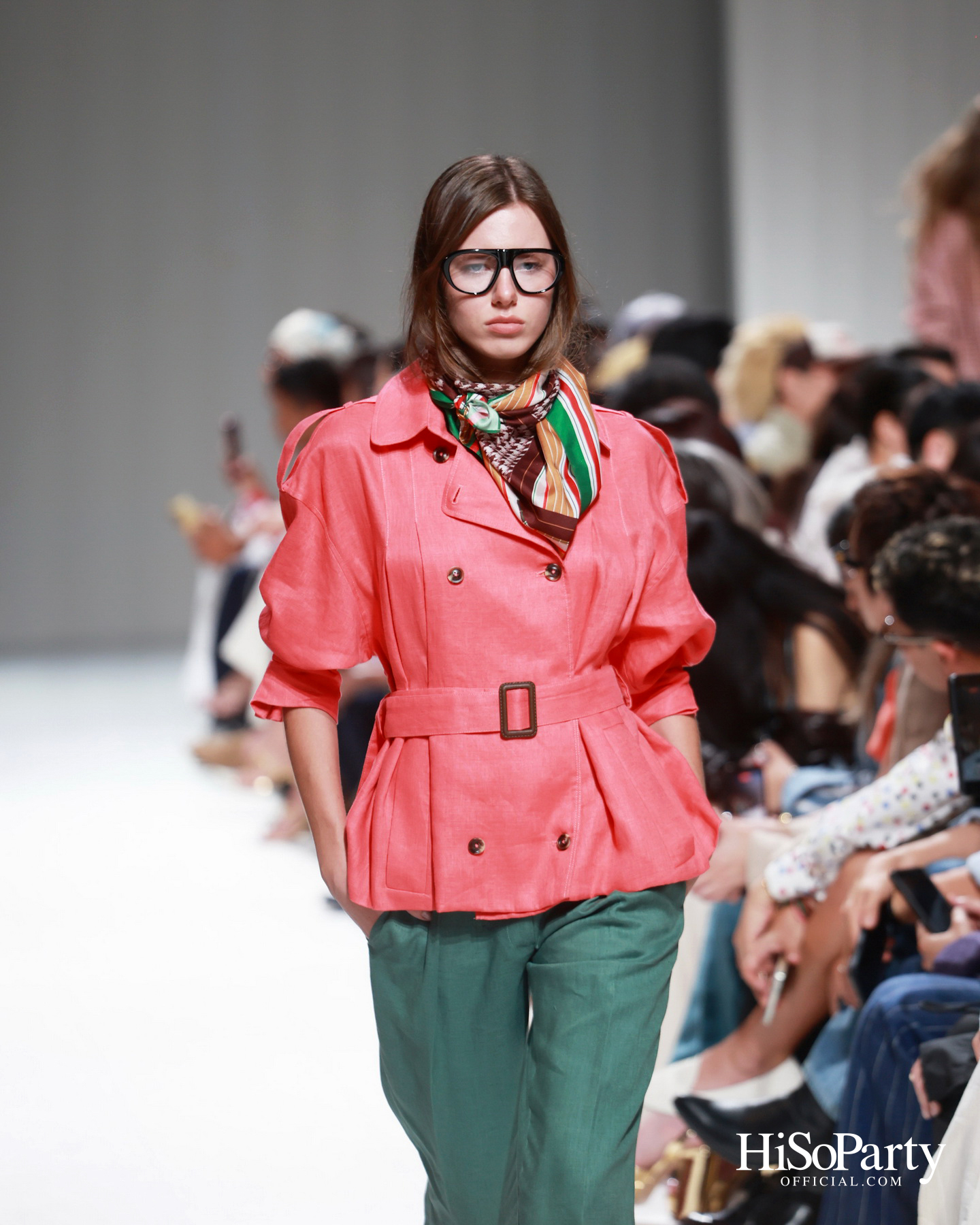 37°C Thirty-seven degrees Celsius นำเสนอคอลเลกชัน ‘LATITUDE 13.7° NORTH’ บนรันเวย์ BIFW2026