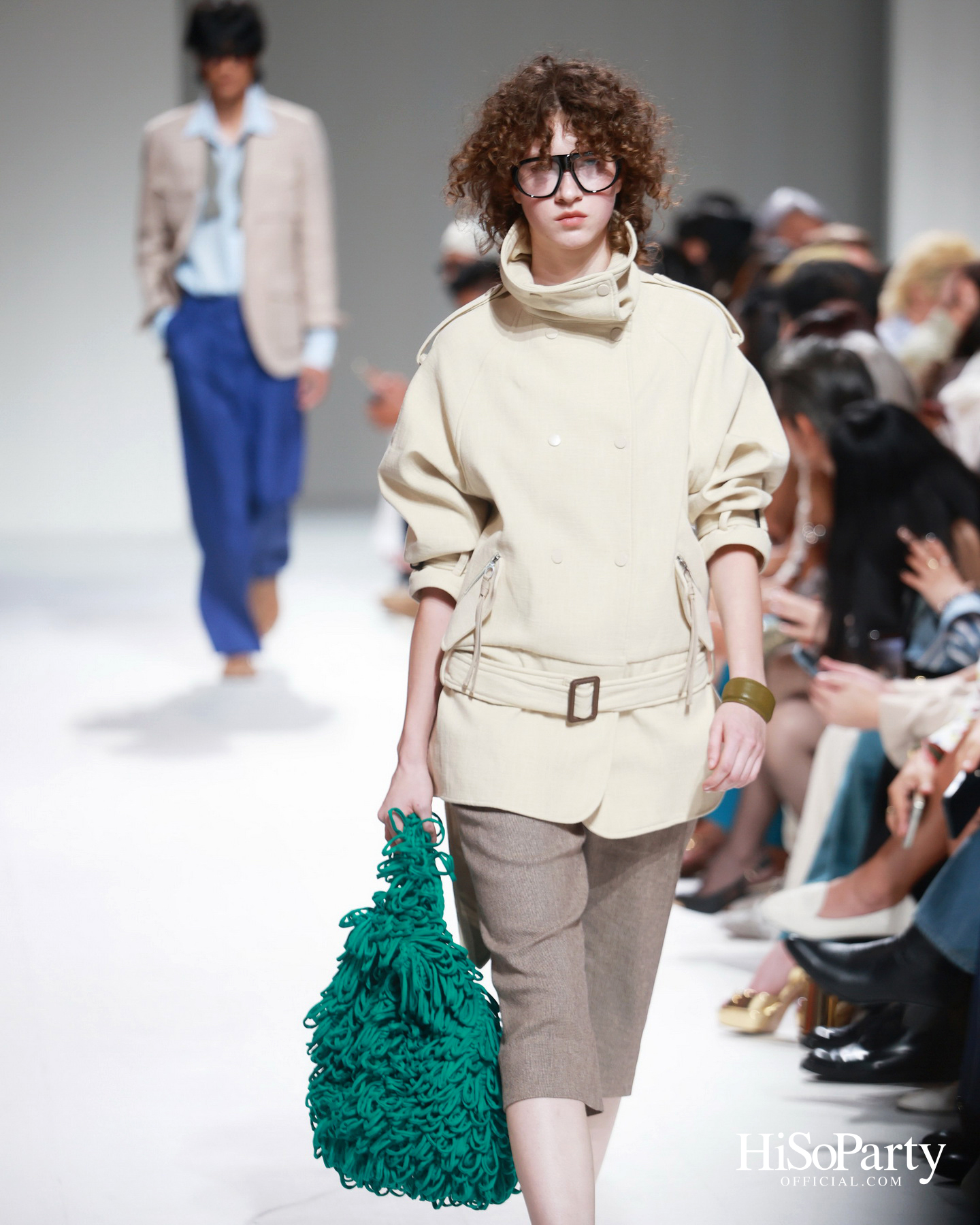 37°C Thirty-seven degrees Celsius นำเสนอคอลเลกชัน ‘LATITUDE 13.7° NORTH’ บนรันเวย์ BIFW2026