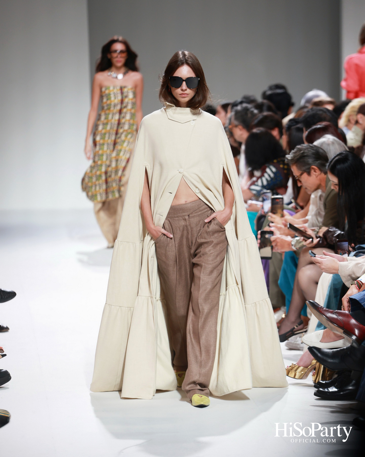 37°C Thirty-seven degrees Celsius นำเสนอคอลเลกชัน ‘LATITUDE 13.7° NORTH’ บนรันเวย์ BIFW2026
