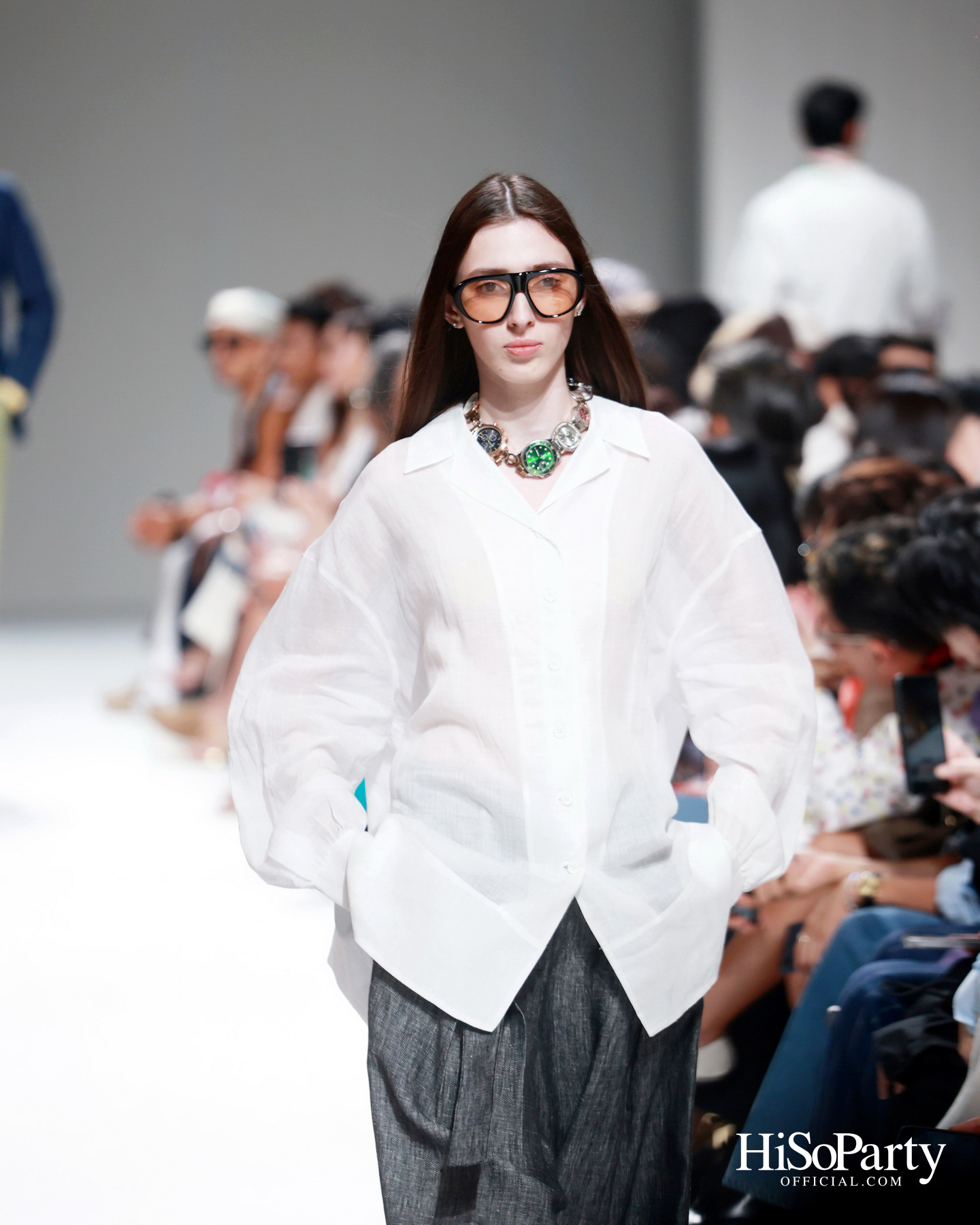 37°C Thirty-seven degrees Celsius นำเสนอคอลเลกชัน ‘LATITUDE 13.7° NORTH’ บนรันเวย์ BIFW2026