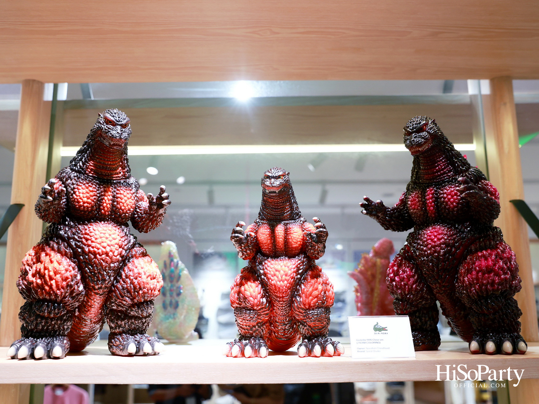 LACOSTE เปิดตัว ‘LACOSTE x Godzilla 1.0 Capsule Collection’ พร้อมเหล่าคนดังร่วมสัมผัสความสนุกจากโลกแฟชั่นและวัฒนธรรมป๊อปญี่ปุ่น