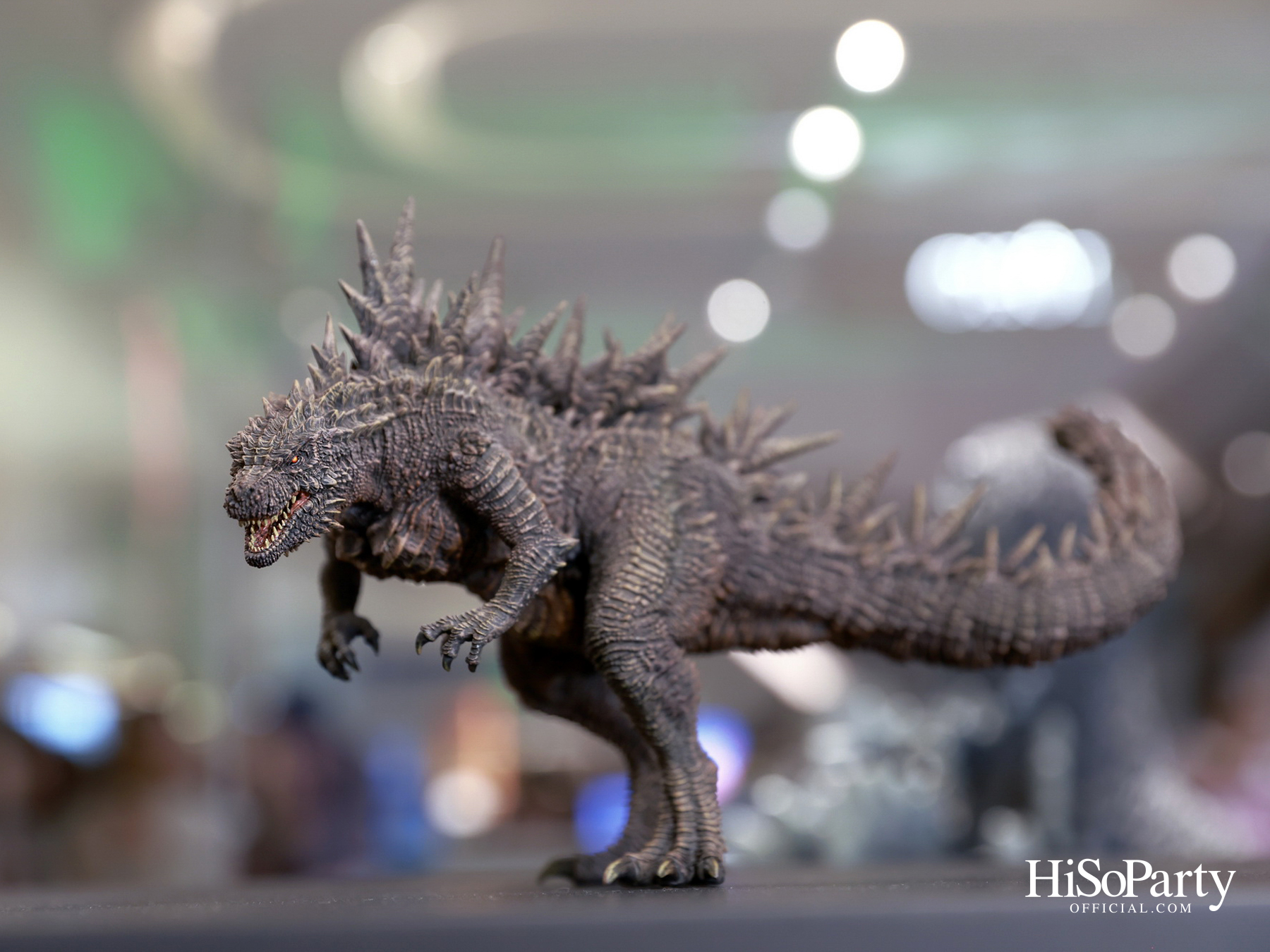 LACOSTE เปิดตัว ‘LACOSTE x Godzilla 1.0 Capsule Collection’ พร้อมเหล่าคนดังร่วมสัมผัสความสนุกจากโลกแฟชั่นและวัฒนธรรมป๊อปญี่ปุ่น