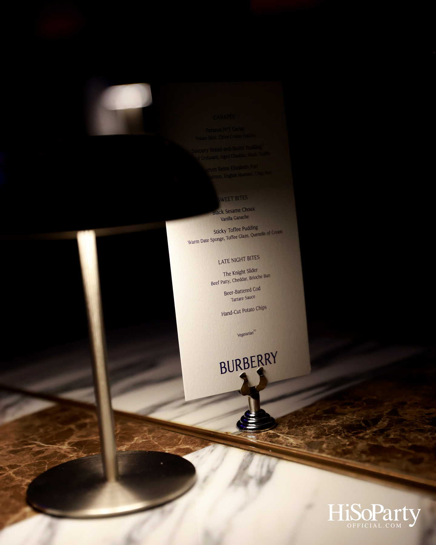 BURBERRY WINTER 26 — AN EVENING AFTER DARK ค่ำคืนพิเศษที่ผสานแฟชั่นและเสียงดนตรี ณ Lennon’s, Rosewood Bangkok