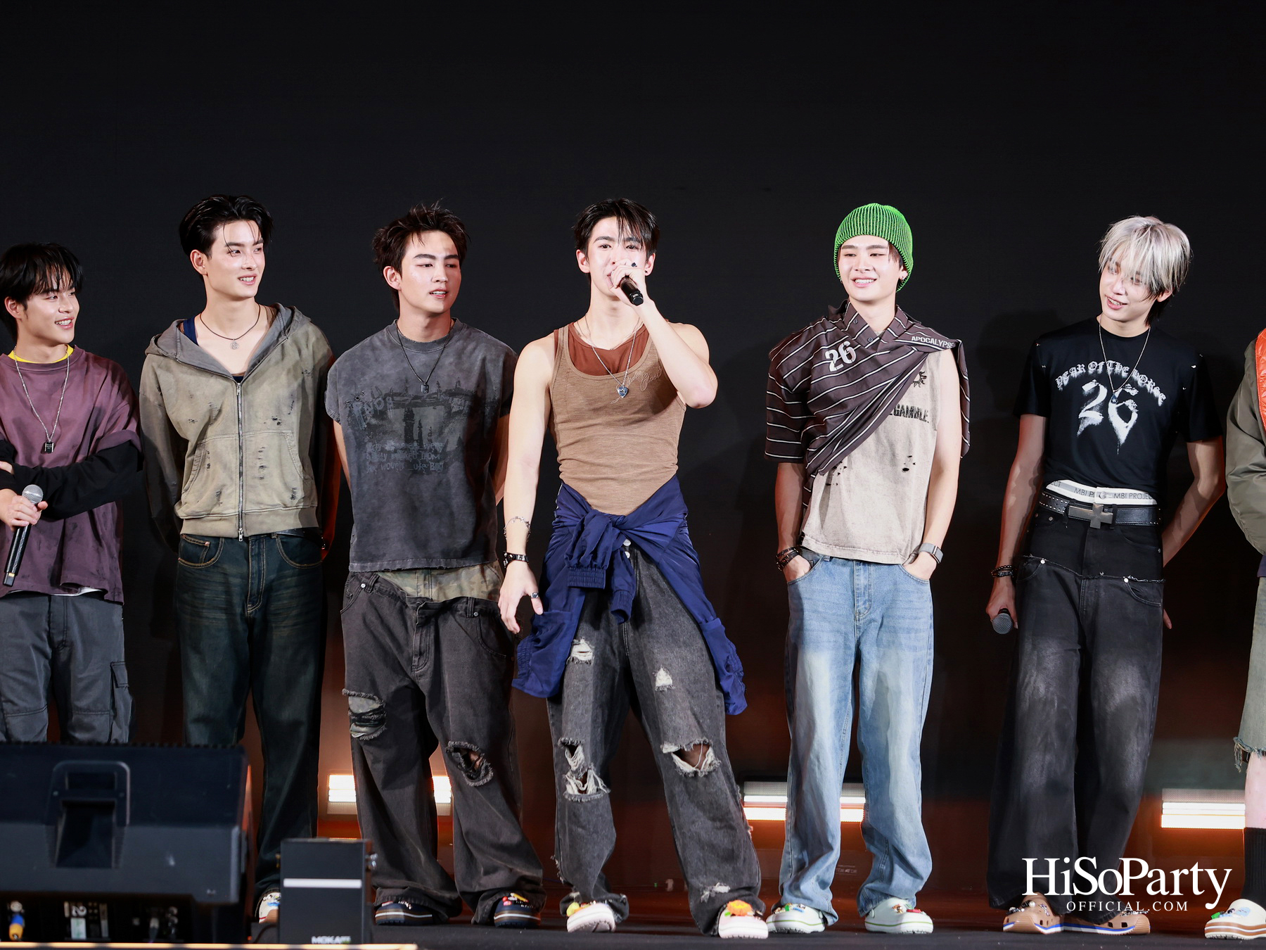 Crocs เปิดตัวแคมเปญ ‘Do Your Thing’ ต้อนรับ BUS ในฐานะแบรนด์แอมบาสเดอร์กลุ่มแรกของประเทศไทย