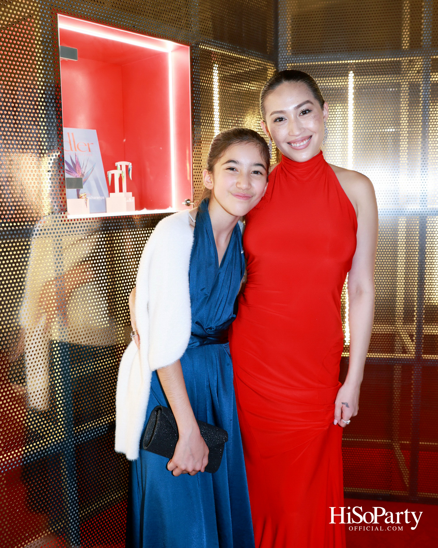 ADLER × PATCHARAVIPA เปิดตัวแคปซูลคอลเลกชันสุดเอ็กซ์คลูซีฟ ถ่ายทอดความงดงามของดอกปักษาสวรรค์