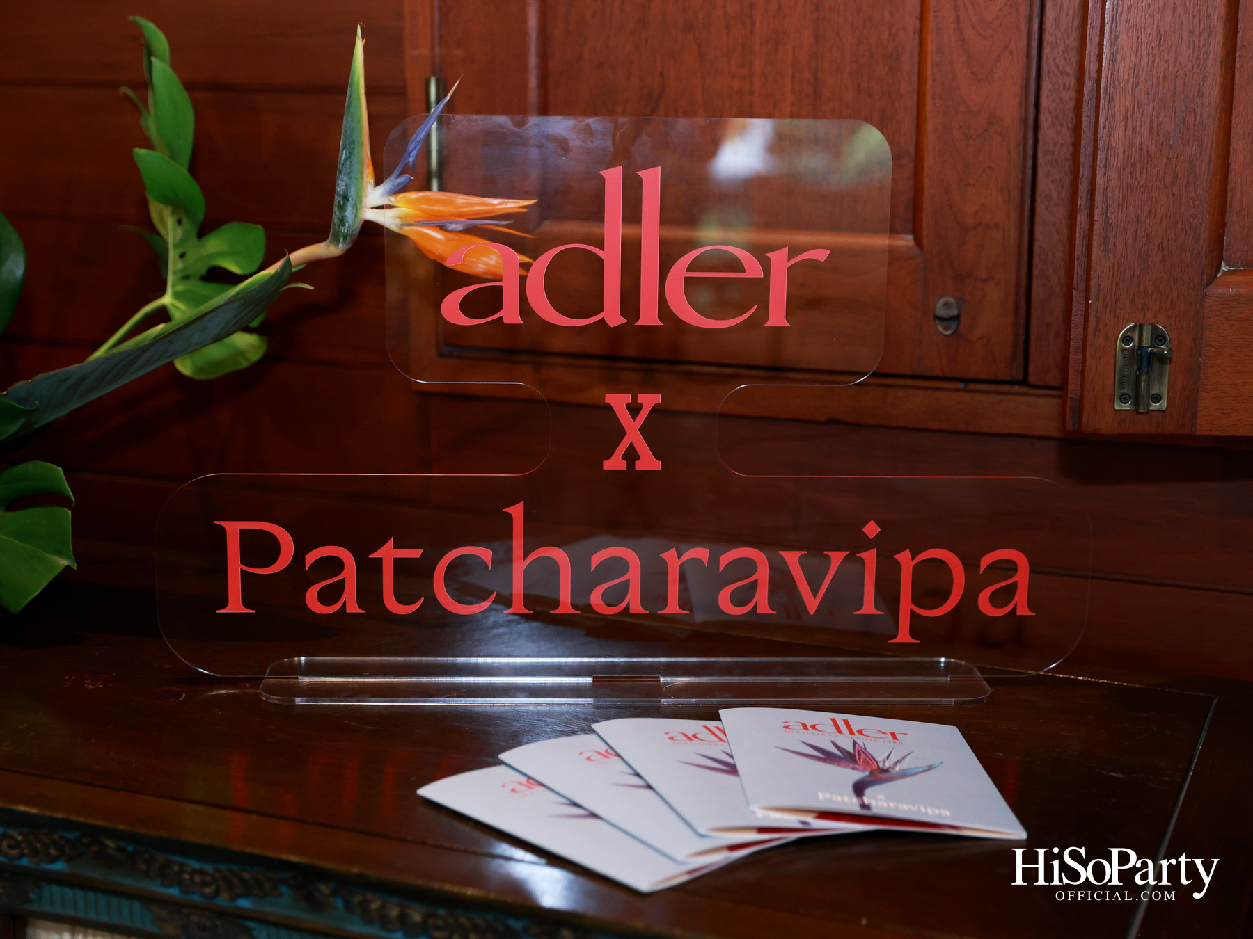 ADLER × PATCHARAVIPA เปิดตัวแคปซูลคอลเลกชันสุดเอ็กซ์คลูซีฟ ถ่ายทอดความงดงามของดอกปักษาสวรรค์
