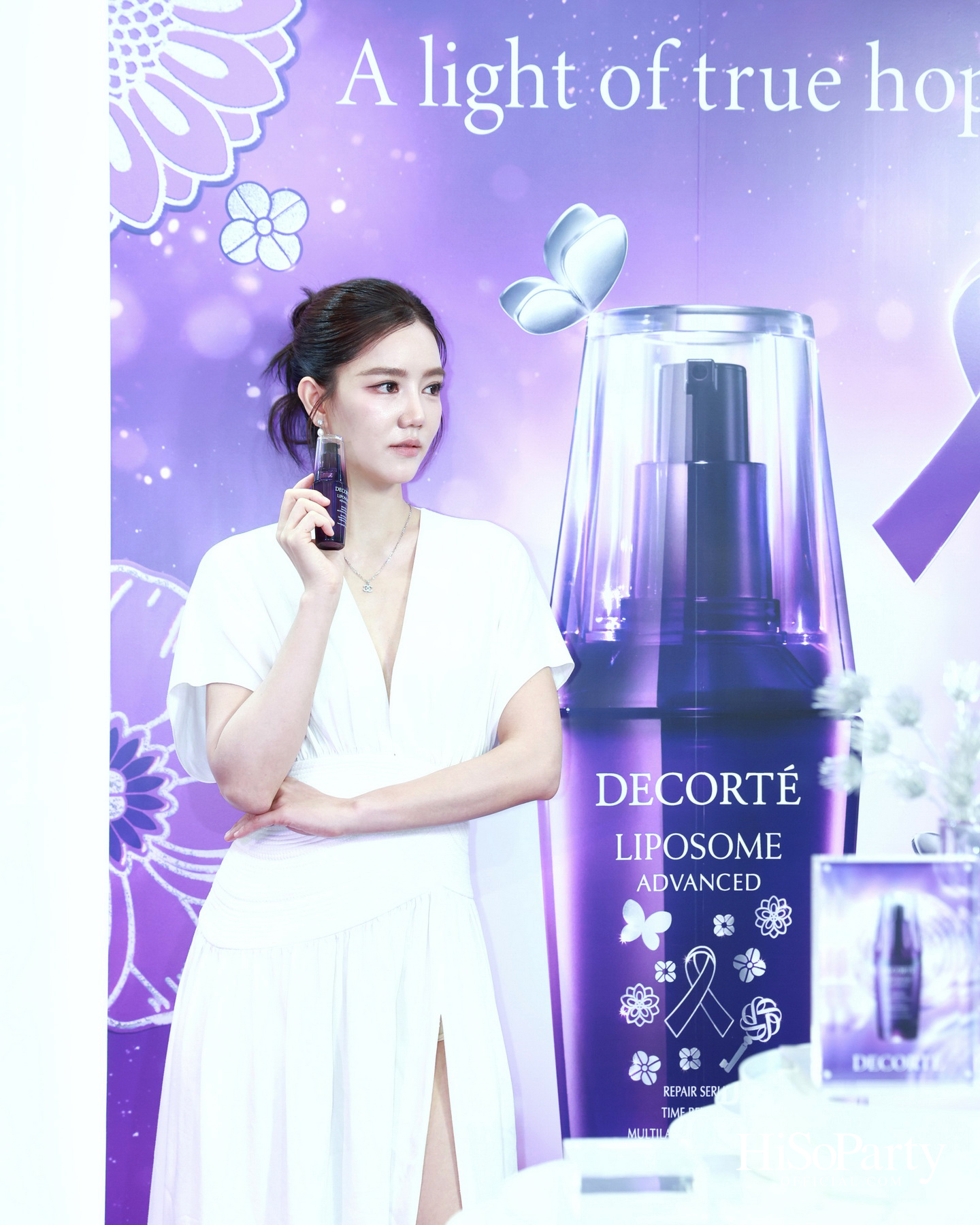 DECORTÉ เปิดตัว แอฟ–ทักษอร ในฐานะ Brand Friend ของ Liposome Advanced Repair Serum ภายใต้แนวคิด ‘One Into Legacy’