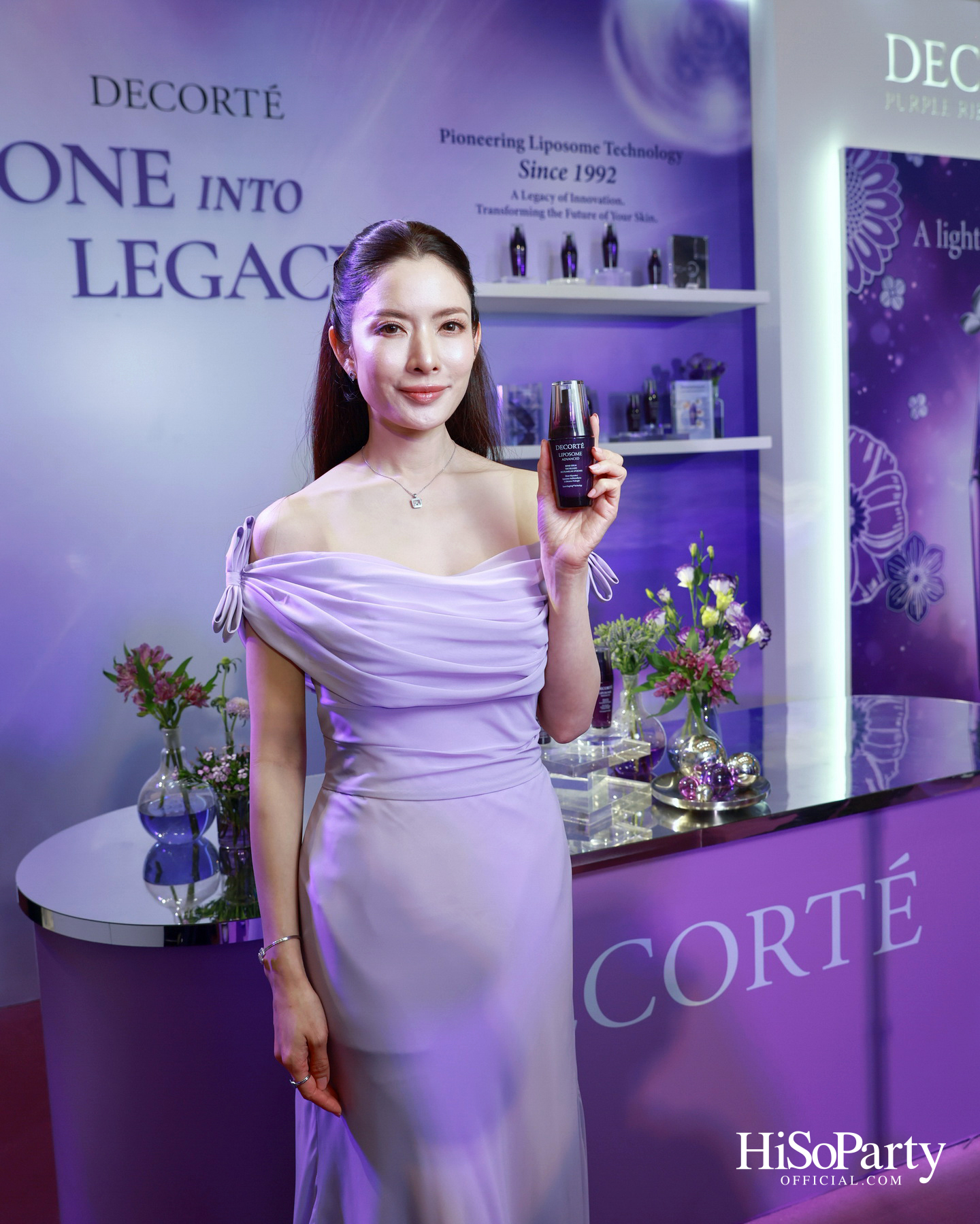 DECORTÉ เปิดตัว แอฟ–ทักษอร ในฐานะ Brand Friend ของ Liposome Advanced Repair Serum ภายใต้แนวคิด ‘One Into Legacy’