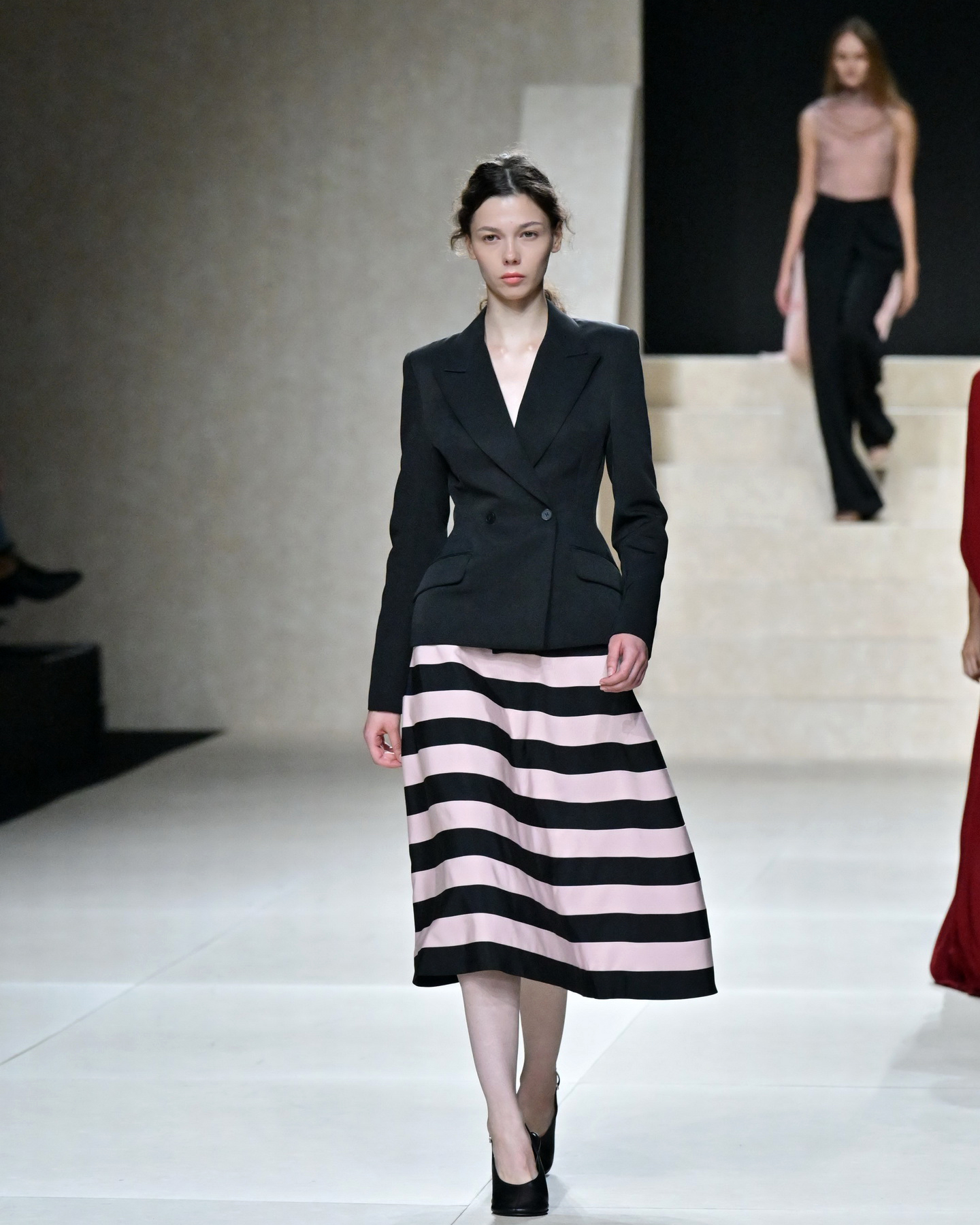 Asava ต้อนรับ Law Roach สไตลิสต์ระดับโลก ร่วมชมแฟชั่นโชว์ ‘A Life In Between’ ในงาน ELLE Fashion Week 2026