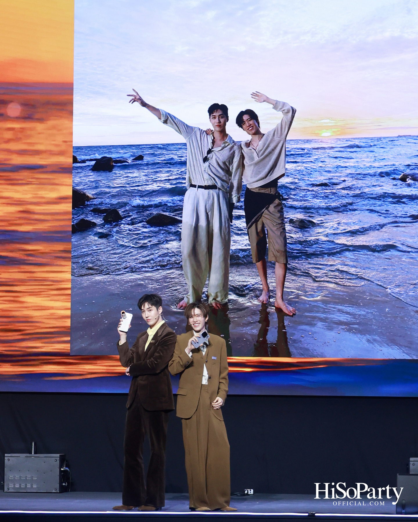 OPPO เปิดตัว ‘Find X10 Series’ พร้อม 4 OPPO Finder ต่อ–พีพี–เบ็คกี้–ปัน ร่วมสร้างสีสันในงานเปิดตัวสุดพิเศษ