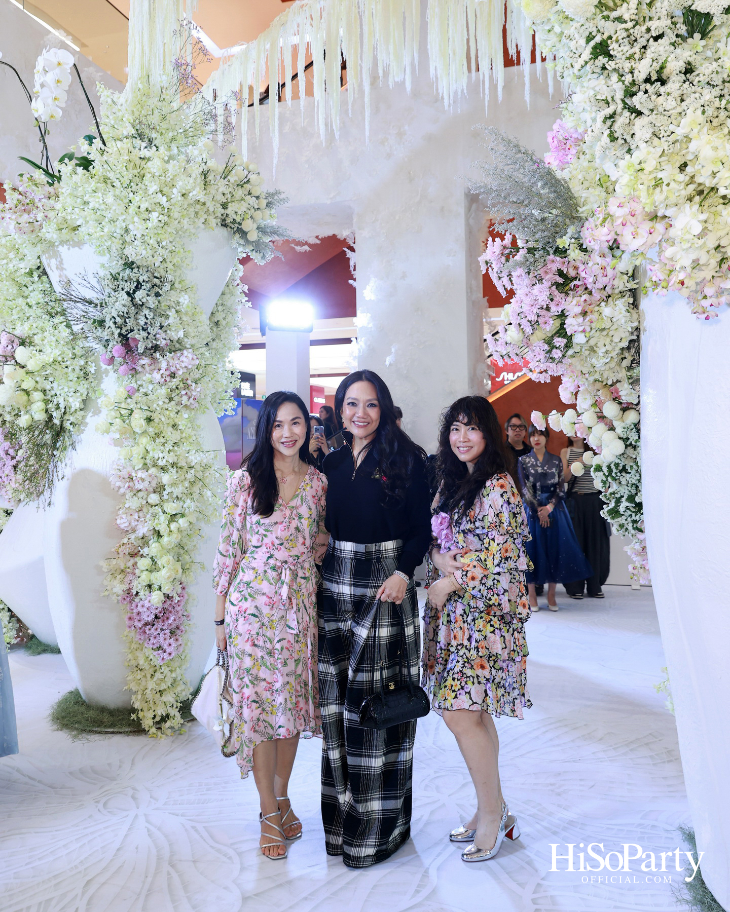 ห้างเซ็นทรัลฉลองครบรอบ 79 ปี กับ ‘CENTRAL ANNIVERSARY 2026 – WHERE WONDERS BLOOM’ เนรมิตเทศกาลดอกไม้แห่งปีสุดตระการตา